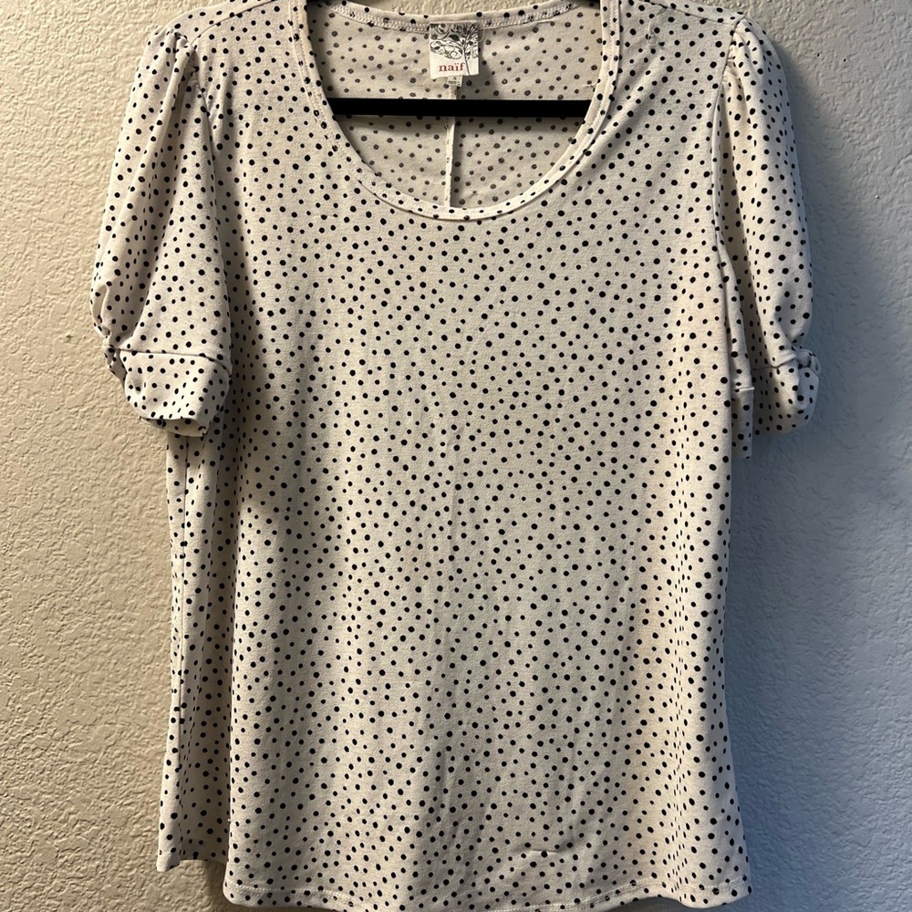 Mossimo Supply Co. White and Black Polka Dot Fitted Blouse